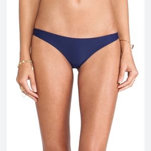 Acacia axel bottoms in indigo